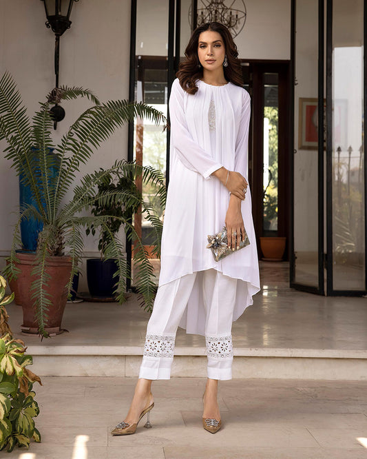 Pret Edition AN-82 White