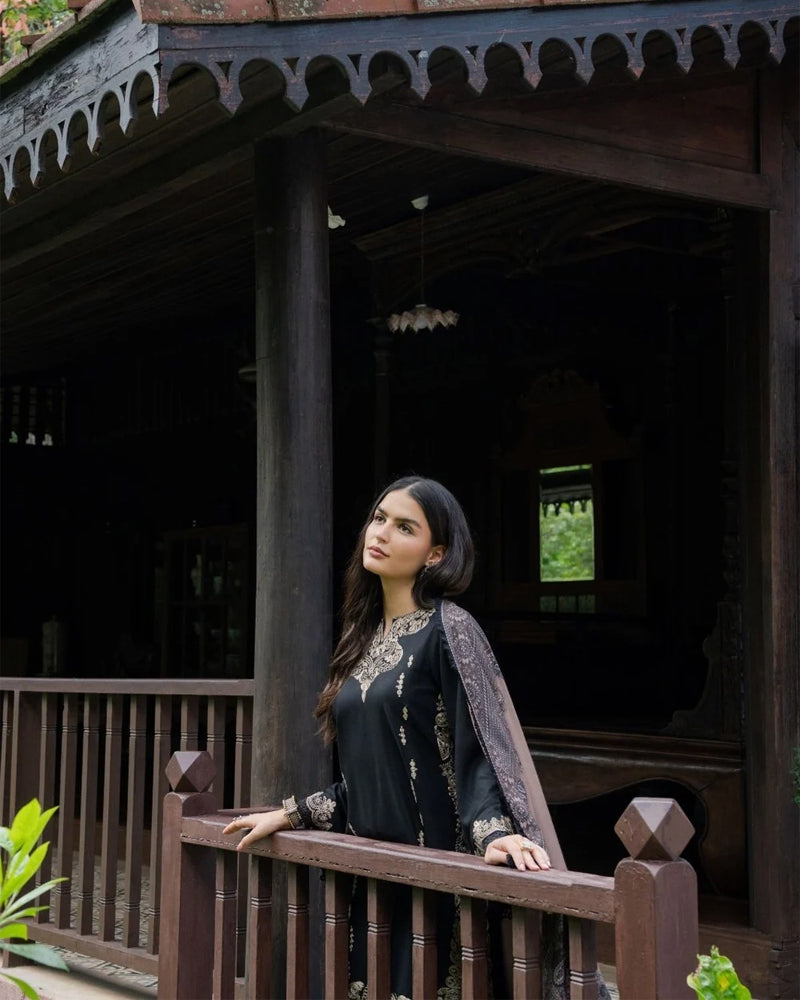 EMBROIDERED WOOL EDIT AL-1327 YAMAN