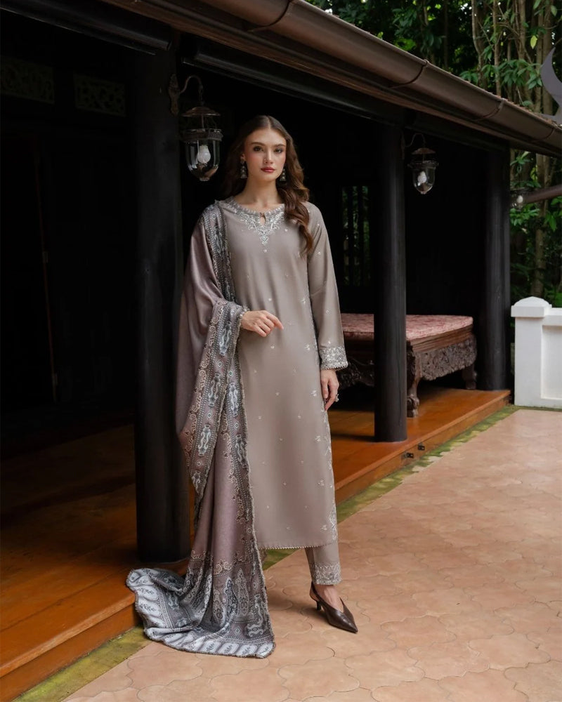 EMBROIDERED WOOL EDIT AL-1324 SURKHI