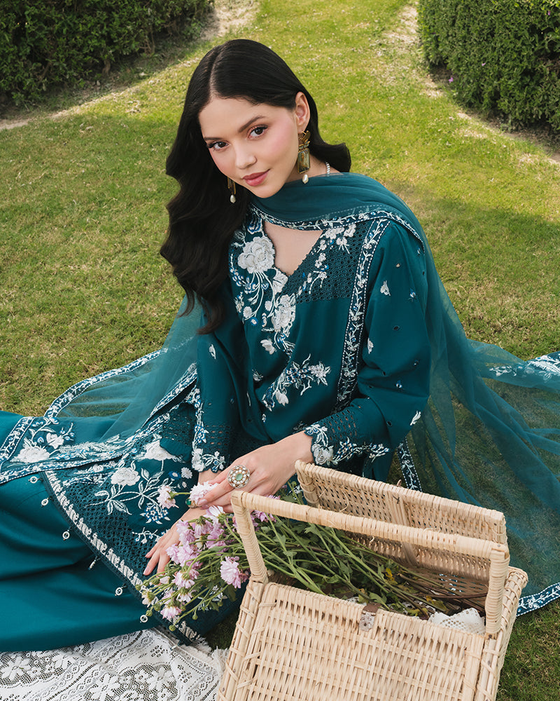 Lilly Luxury Festive Edit AL-1184