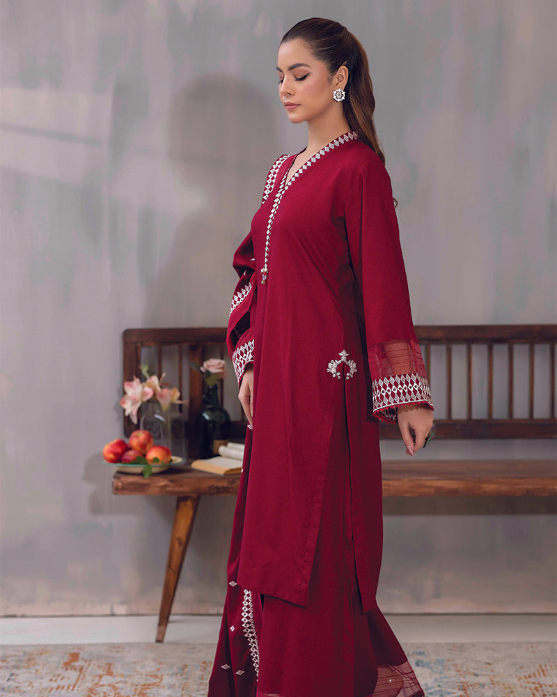 HDA 27 Embroidered Dhanak