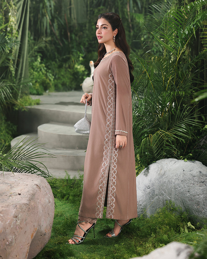 Luxury Velvet AN-187