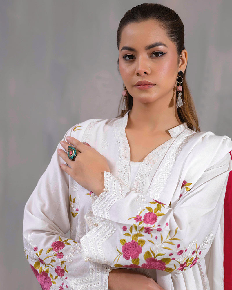 HDA 26 Embroidered Dhanak