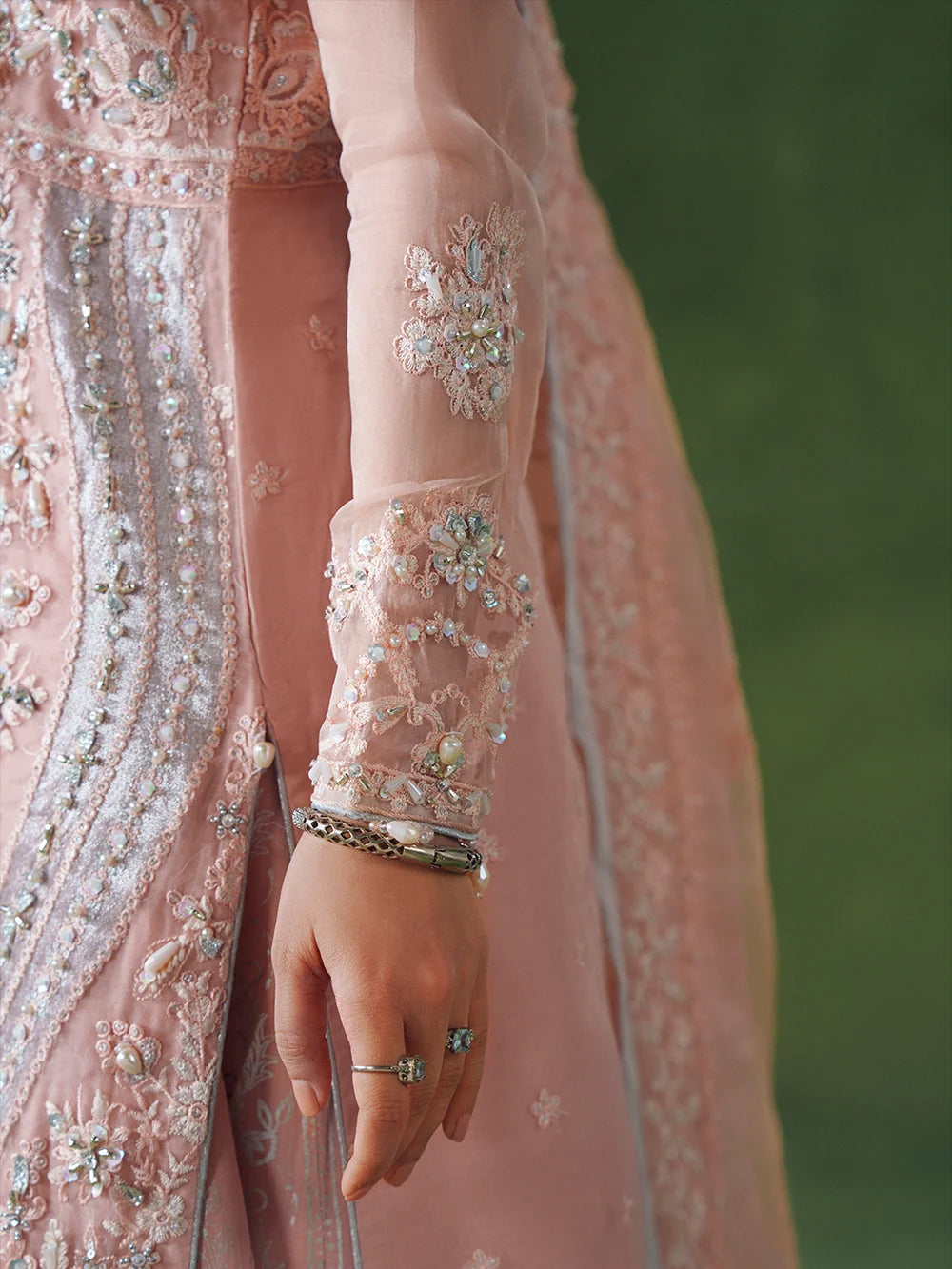 Moonlight Formals AL-4417