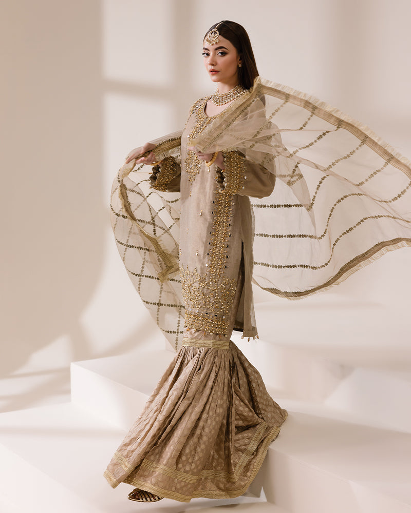 Masoori Net Gold Gharara AL-4178